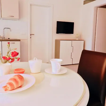 Guest house Diamant Baska Voda