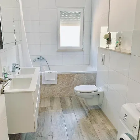 Diamant 4* Baška Voda