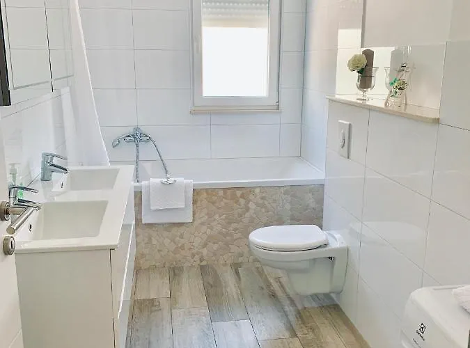 Diamant 3* Baška Voda